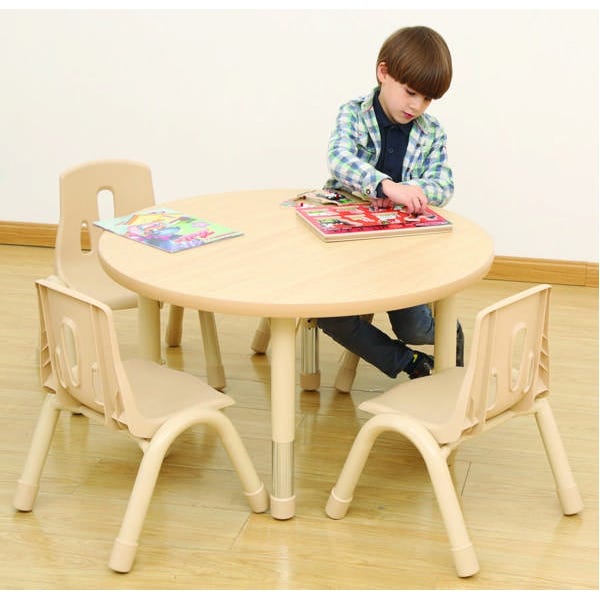 Elegant Tables - Round - 4 Seater