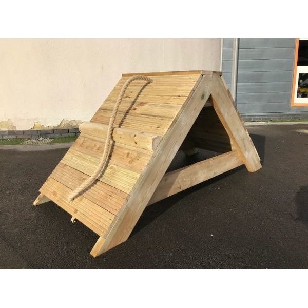 A Frame Scramble Slope with Rope and Half Round Steps