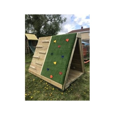 Challenge Climbing Wall