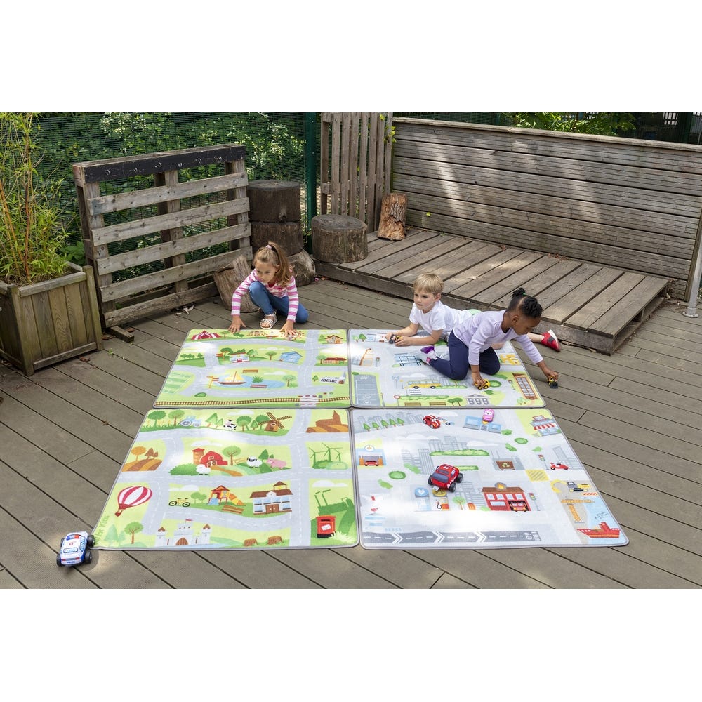 Small World Road Map Urban/City Carpets Set of 4